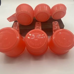 RARE Tupperware measuring cup set (full set) in Coral color, not orange!